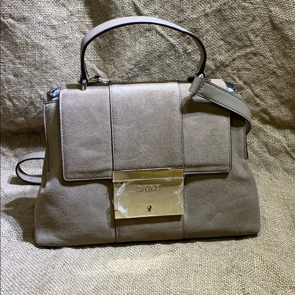 Brand new tan DKNY shoulder bag. Strap detachable